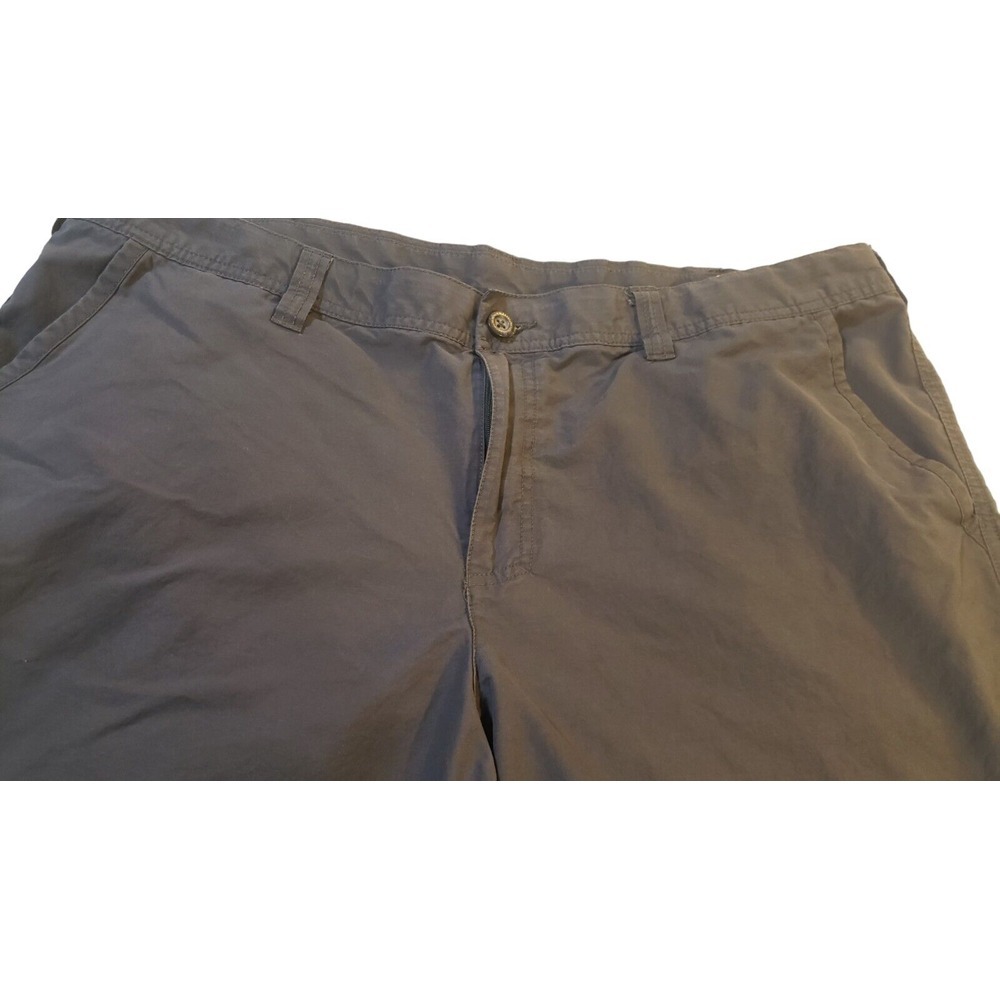 Columbia Men's Chinos Shorts Size 42‎ Dark Gray 8" Inseam Outdoor Golf Hiking